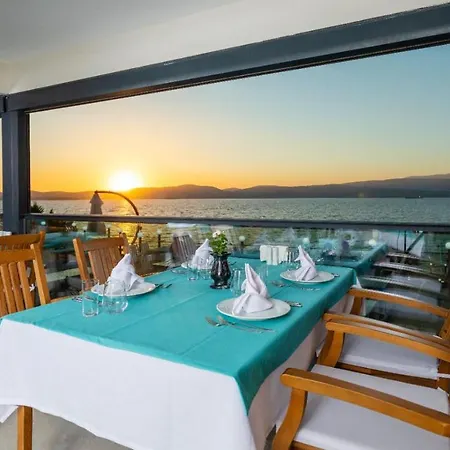 Yali Boutique Hotel