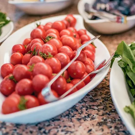 فندق Yali Boutique غولوك